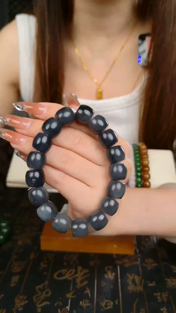 颈饰未镶嵌和田玉拍一发一 所见即所得 13mm