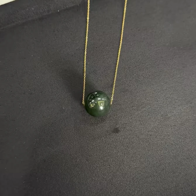 宋雅和田玉圆珠16MM路路通吊坠18K金贴片（多样性发其一）