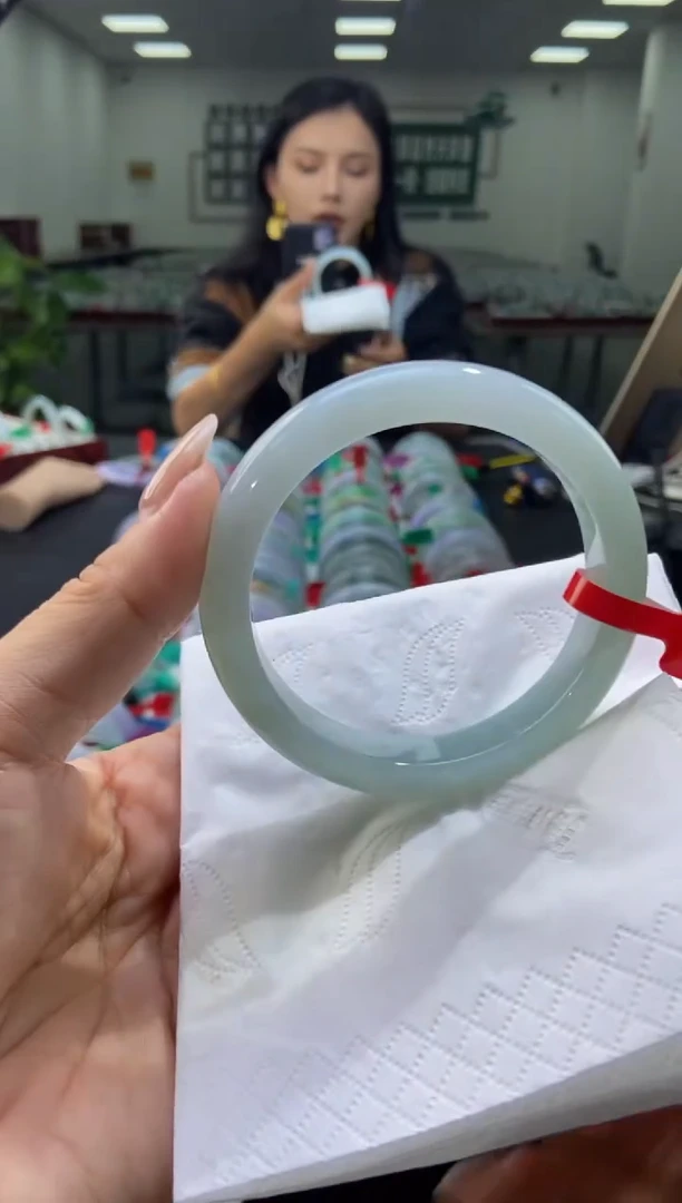 未镶嵌手镯翡翠00000832