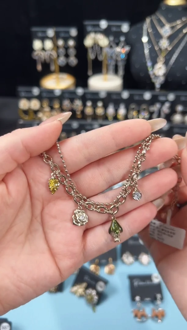 铜合金925银锆石里里玫瑰雨露手链