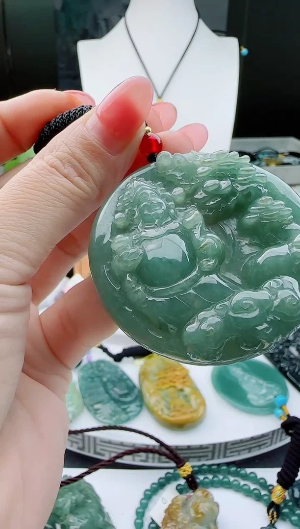 【闪购商品】翡翠颈饰未镶嵌11111111