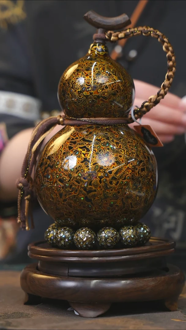 【闪购商品】YD174漆艺酒葫芦不包手串及旋转底座