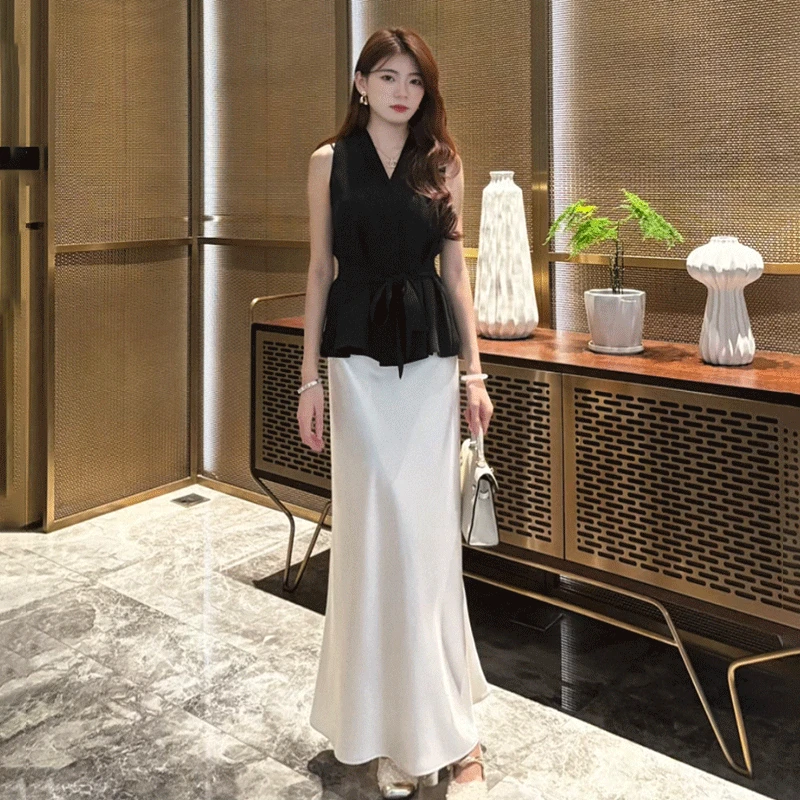 复古气质V领绑带设计感修身显瘦高级感衬衫上衣+时尚半身裙套装女