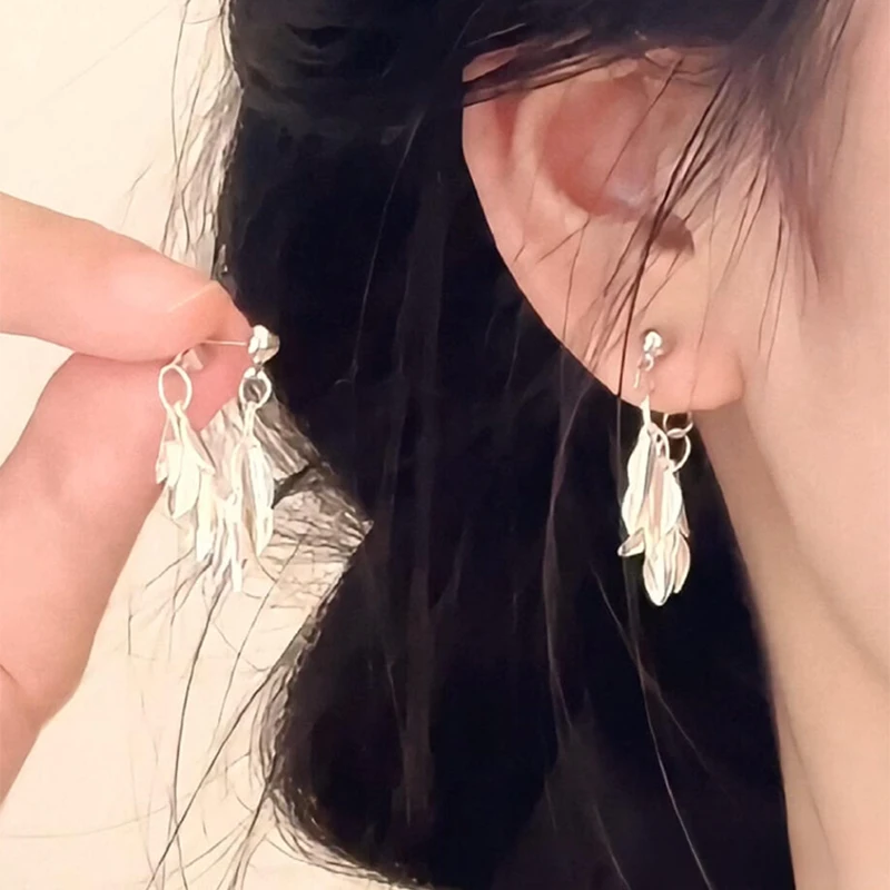 铜合金耳饰 清冷感叶片流苏耳钉女超仙百搭ins风设计感轻奢耳饰