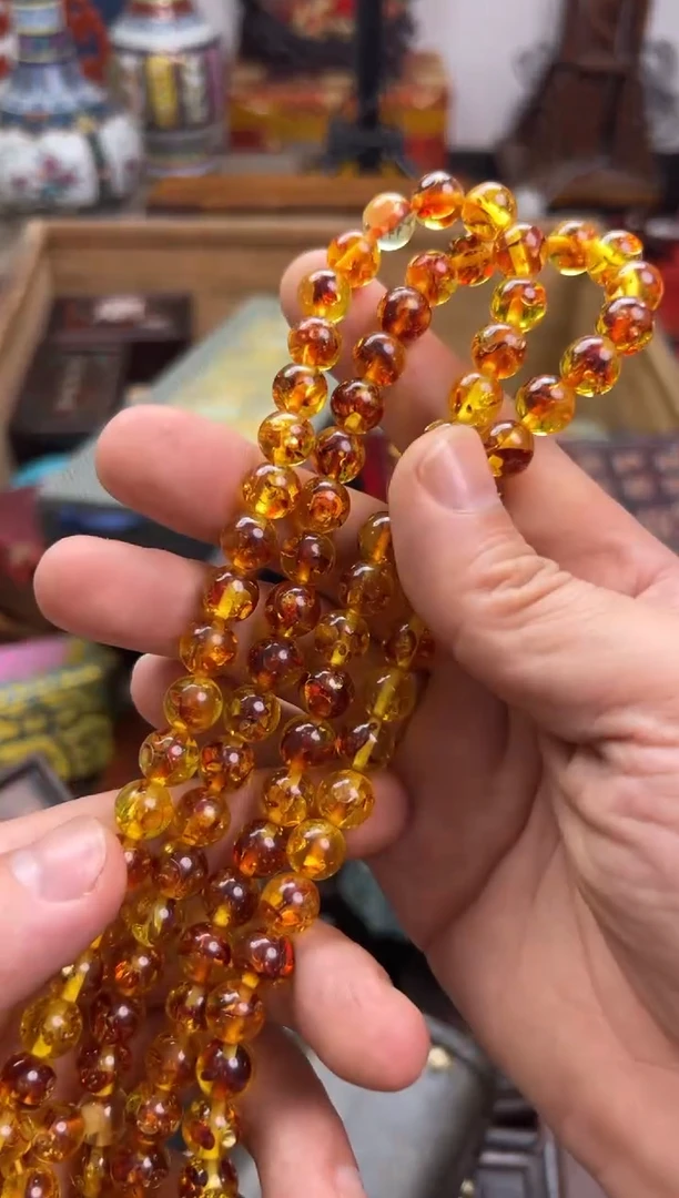 未镶嵌琥珀裸石----------花破108