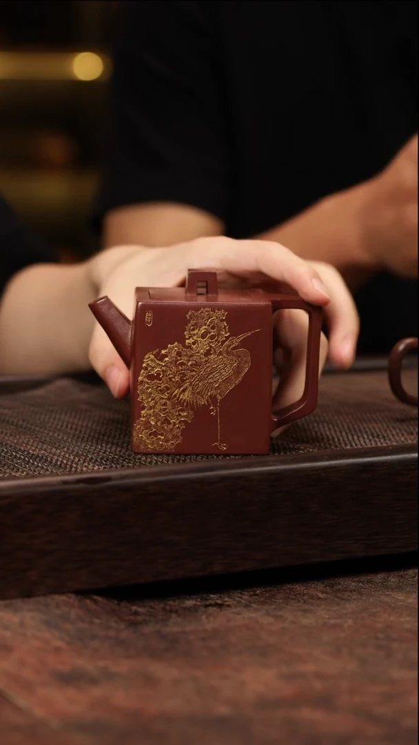 茶壶紫砂底槽清鹤四方