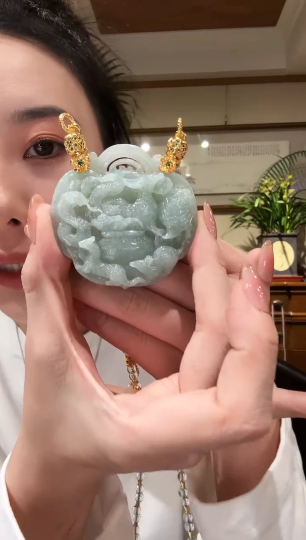 【闪购商品】翡翠颈饰未镶嵌国风