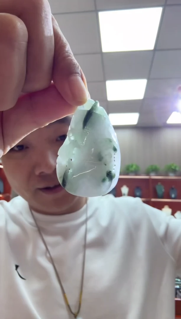 未镶嵌挂件翡翠A货翡翠多样性孤品