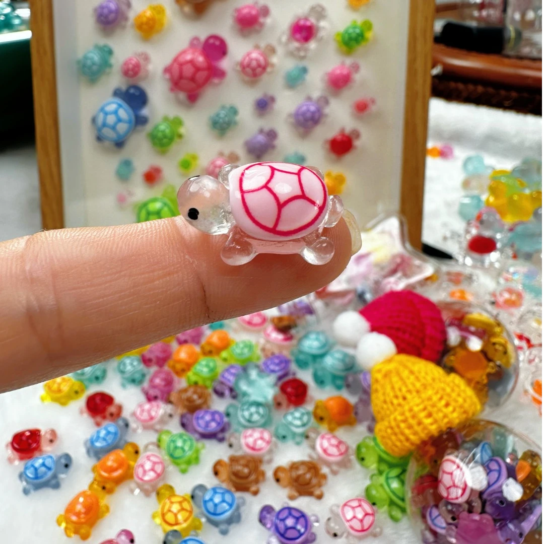 可爱迷你树脂夜光龟龟 彩色小鼻嘎乌龟 手工diy创业家具摆件