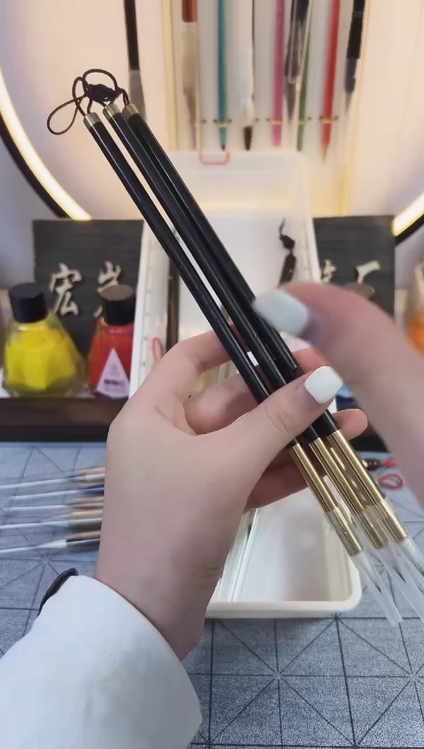 E691 定制毛笔微瑕一支