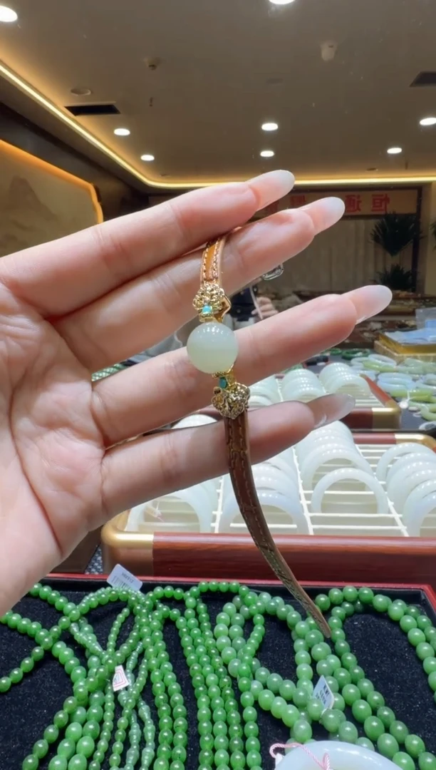 颈饰未镶嵌和田玉手链