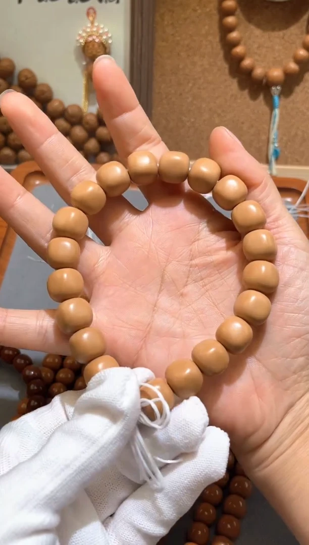 猴头核桃吊坠全品方糖手串