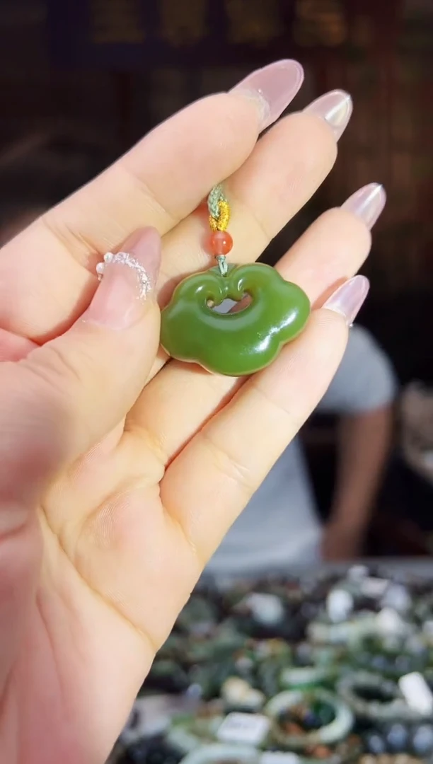 【闪购商品】和田玉颈饰未镶嵌多样性发一