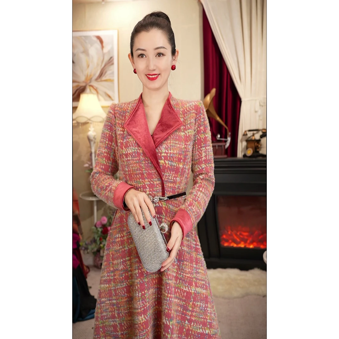 《丹尚爱》粉色星河显瘦冬季加厚百搭翻领撞色显白口袋女士连衣裙