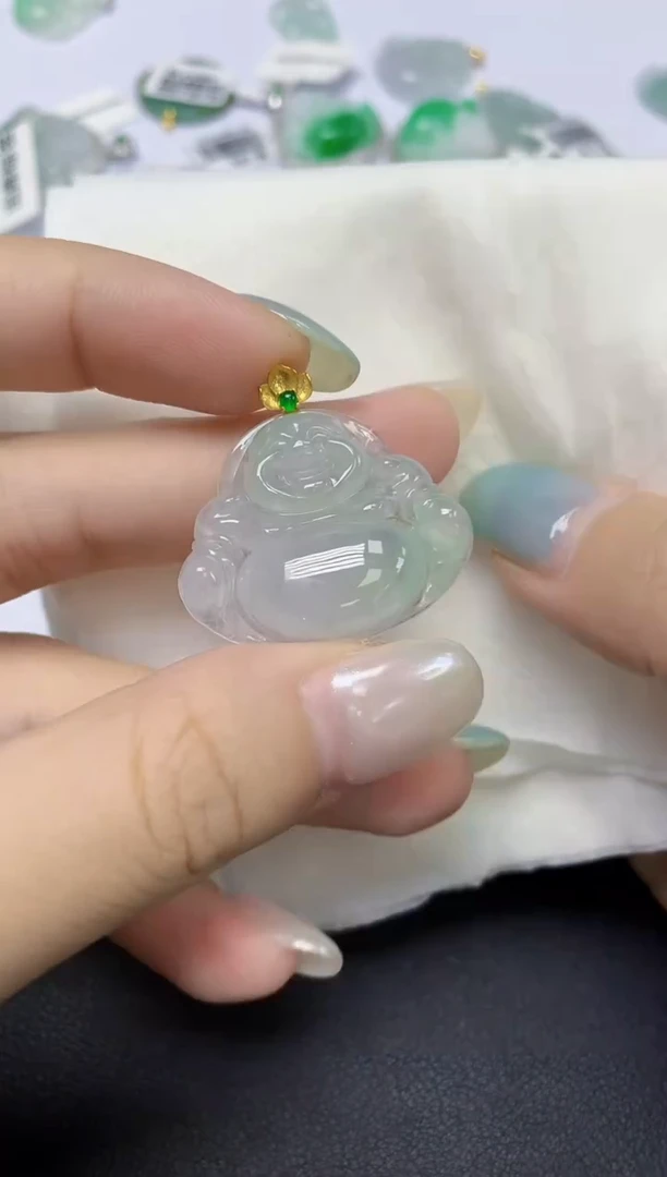 翡翠18K金镶嵌颈饰天然缅甸翡翠A货