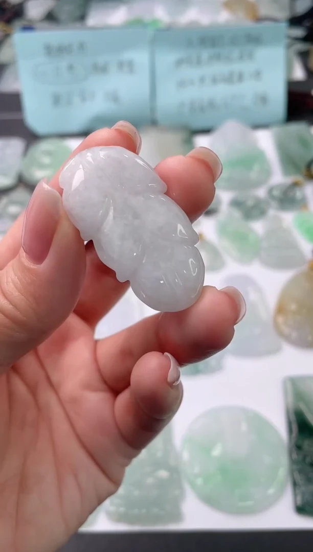 吊坠(不含链)未镶嵌翡翠1