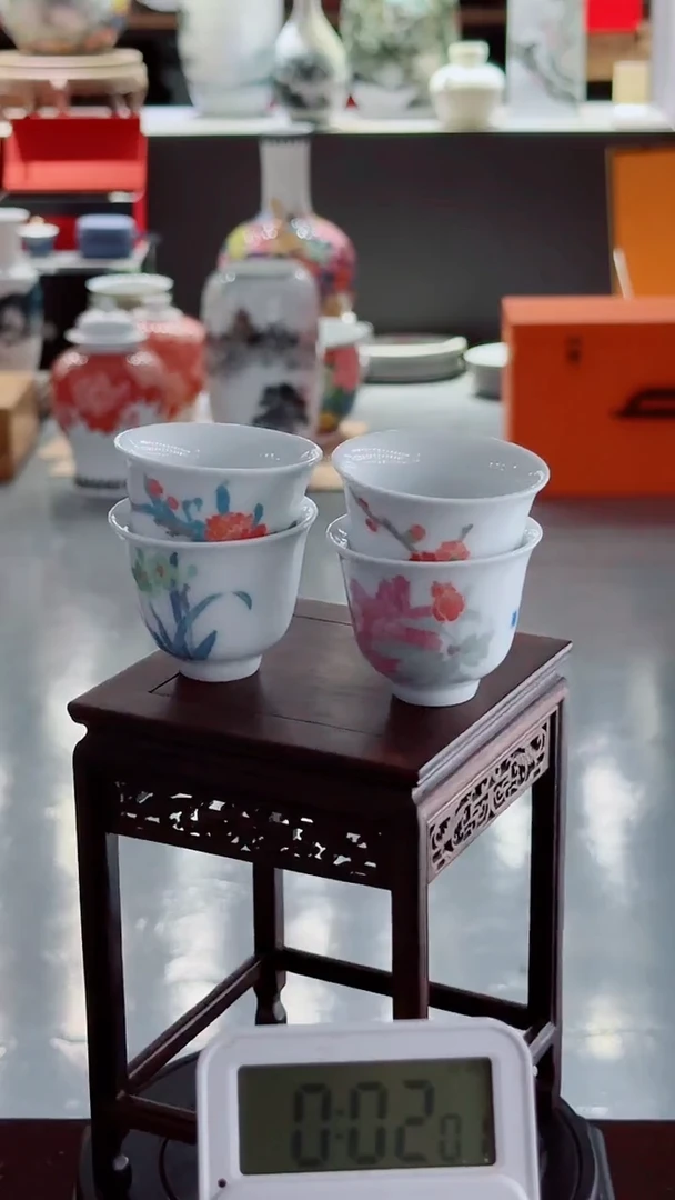 微瑕手绘款十二花神不同画面花神杯4个