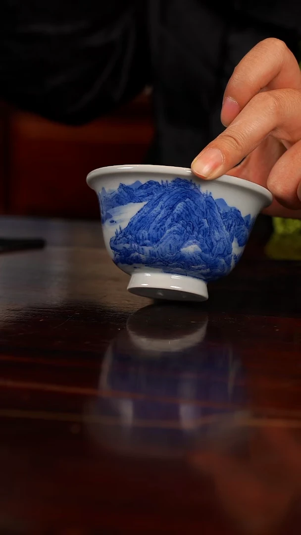 谢凯山房山水柴窑杯