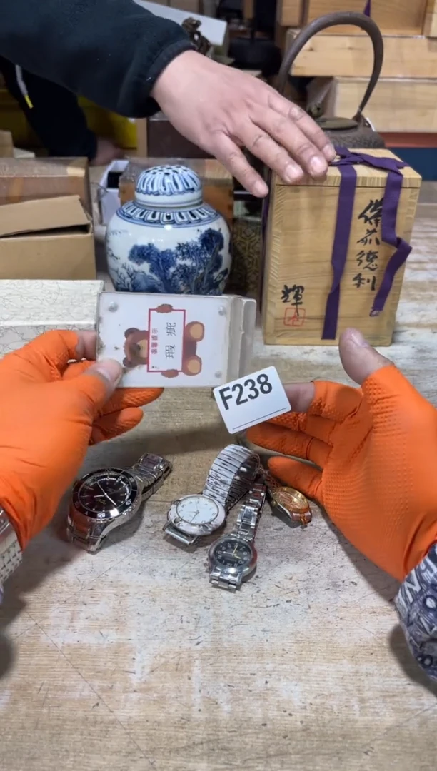 直播定闪专用小*哥直播定闪专用