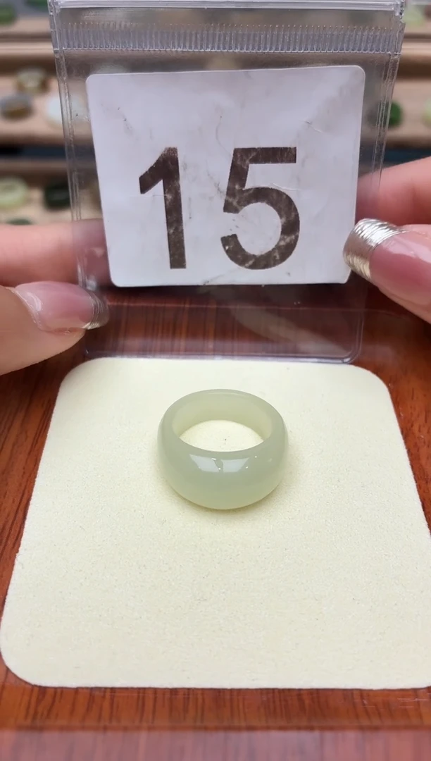 未镶嵌戒圈和田玉15号加