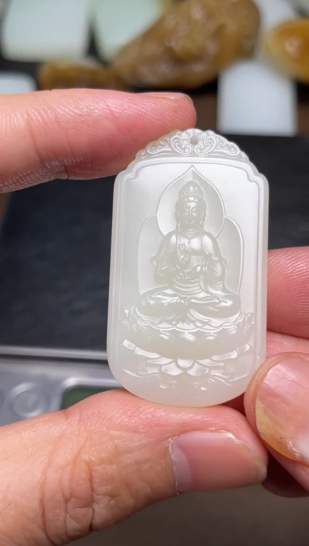 颈饰未镶嵌和田玉45 通