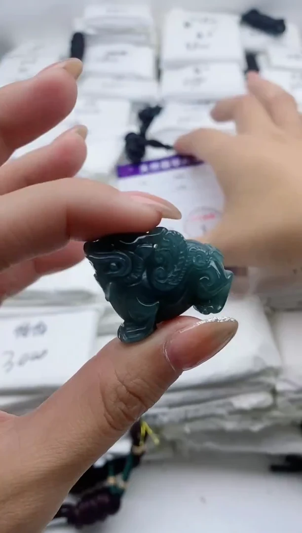 颈饰未镶嵌翡翠888