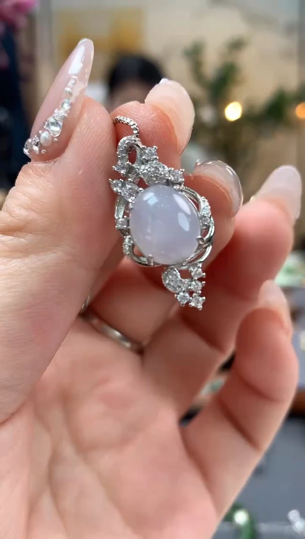 【闪购商品】翡翠吊坠(不含链)未镶嵌吊坠