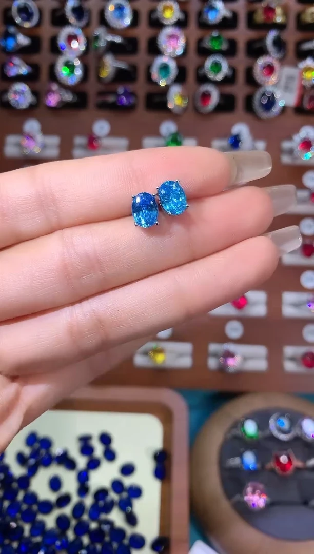 银S925镶嵌耳坠海蓝宝石68白