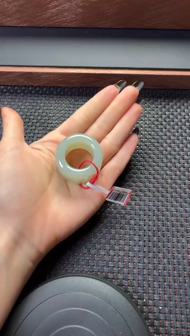 未镶嵌戒指和田玉且末近矿扳指23圈口