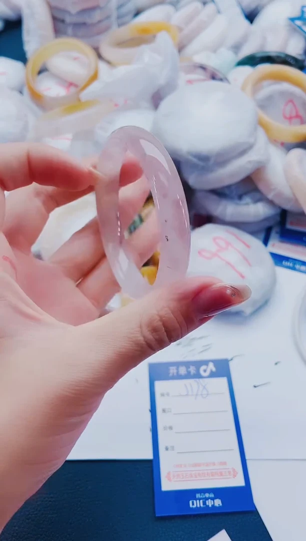 未镶嵌手镯石英质玉J178-56-57