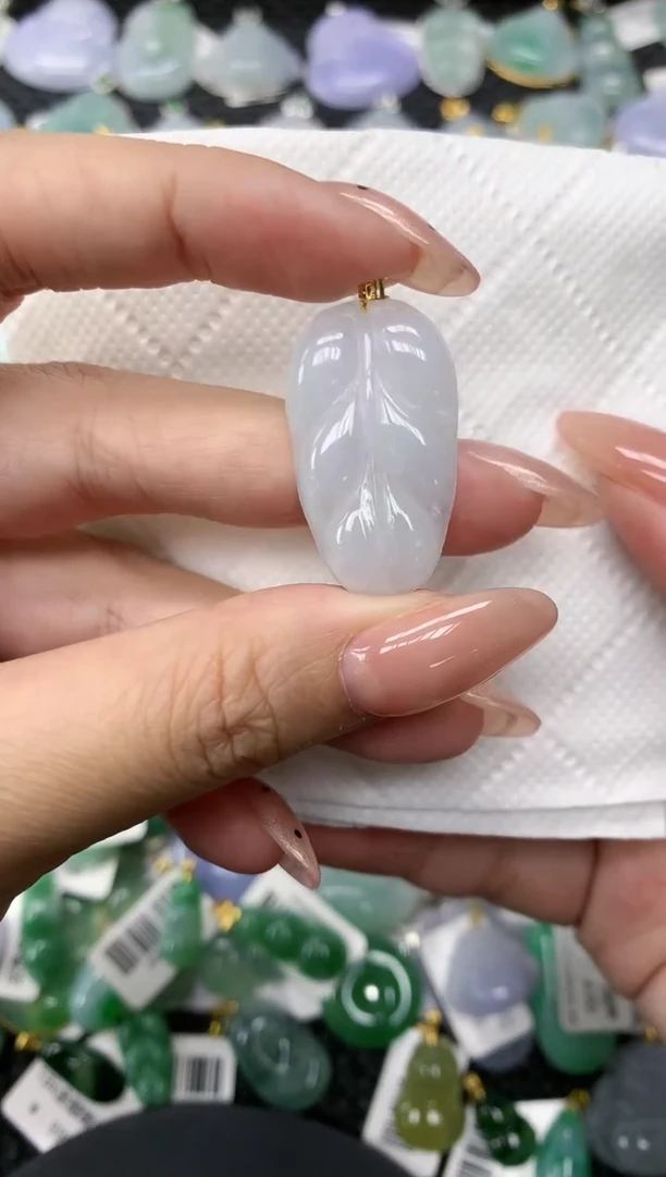 颈饰未镶嵌翡翠1111111111