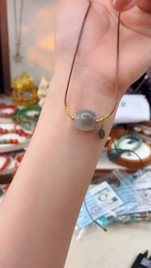 未镶嵌和田玉吊坠@@B921D019142