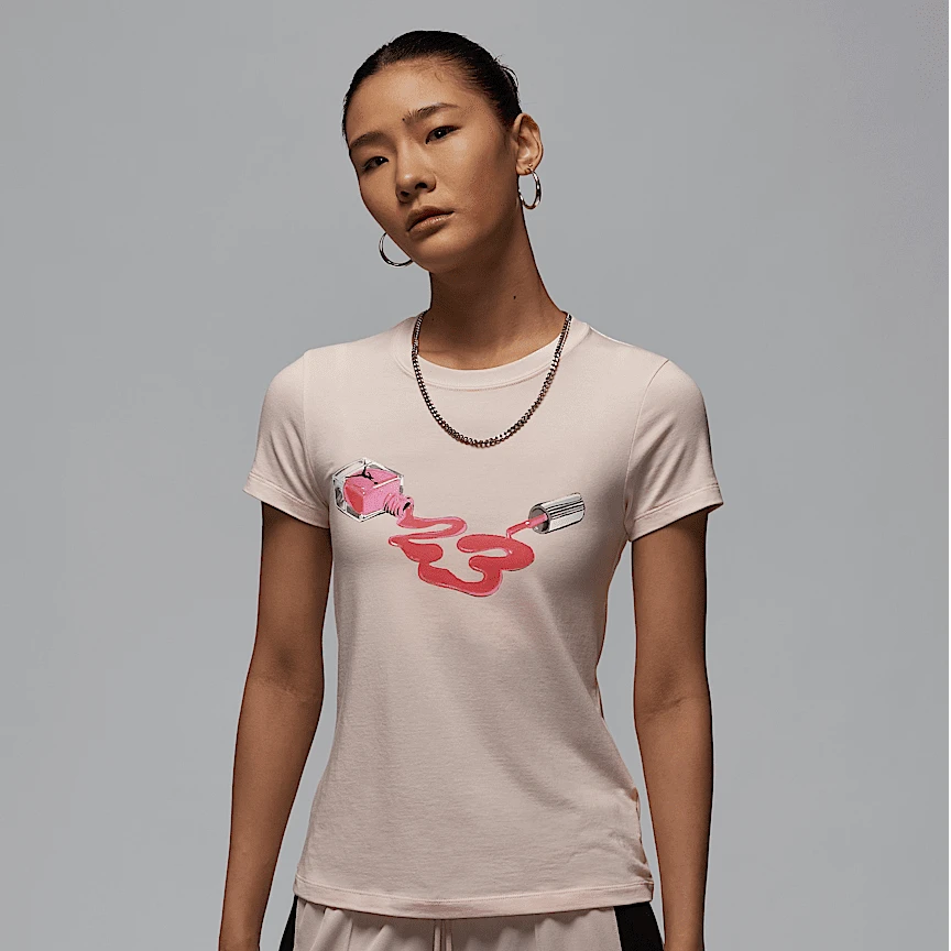 Nike/耐克官方正品 Air Jordan 女款合身运动粉色T恤HJ0143-838