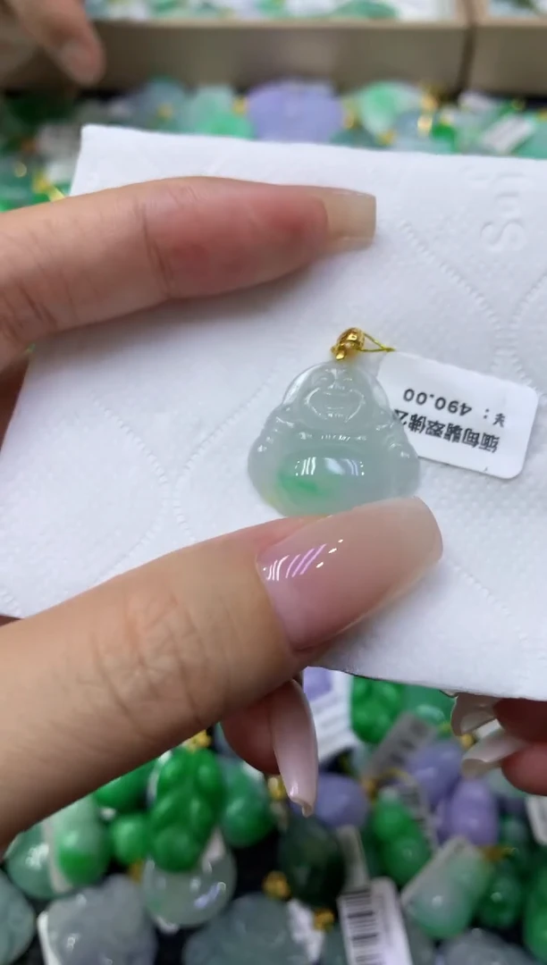 颈饰未镶嵌翡翠天然缅甸翡翠A货