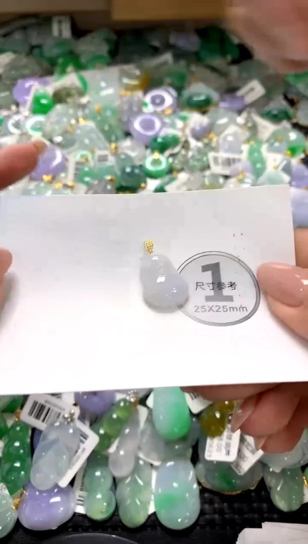 颈饰未镶嵌翡翠1111111111111111