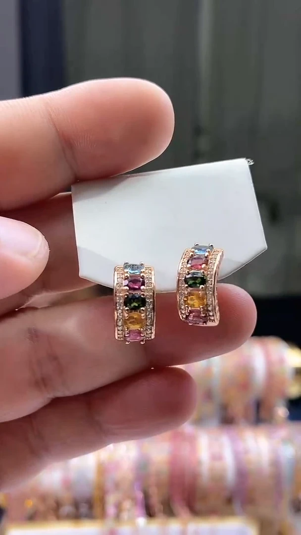 【闪购商品】碧玺耳扣银S925镶嵌4354354354354