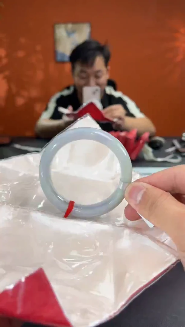 未镶嵌手镯翡翠14    53