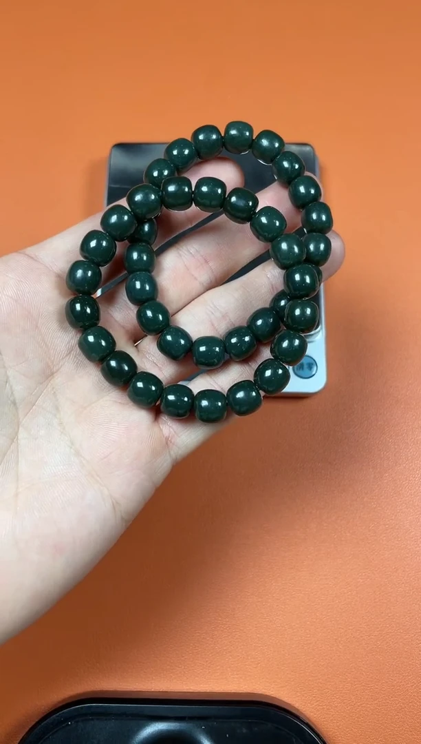 颈饰未镶嵌和田玉多样性发货，拍一发一