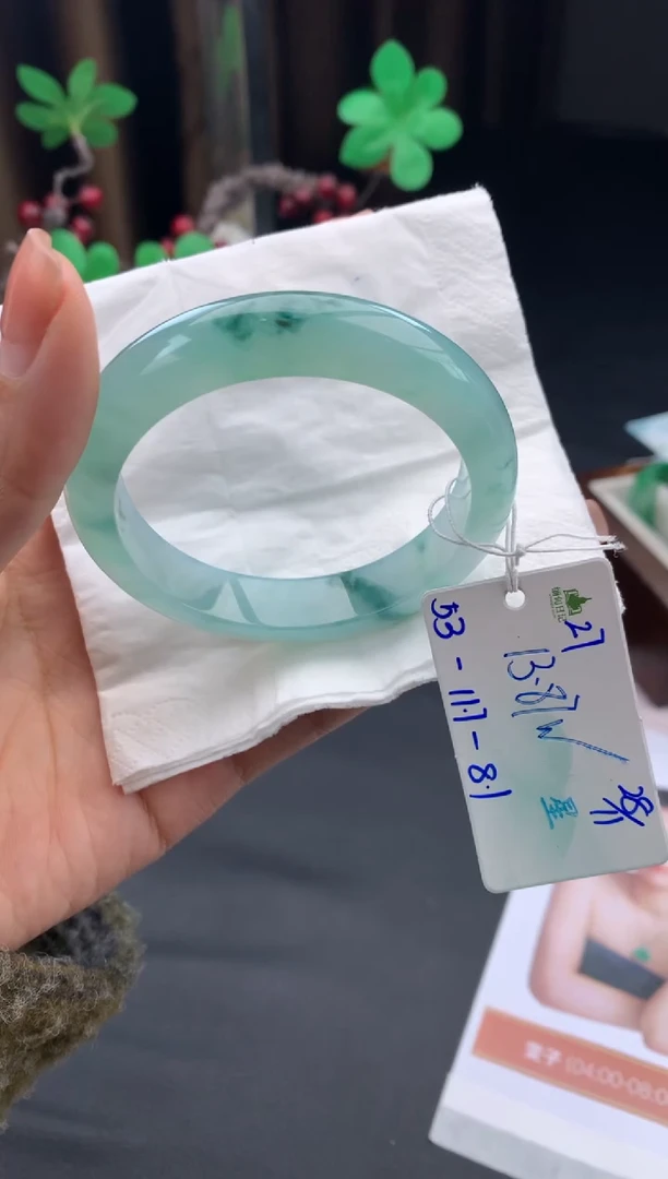 未镶嵌手镯翡翠翡翠自带#送人#，假一赔三