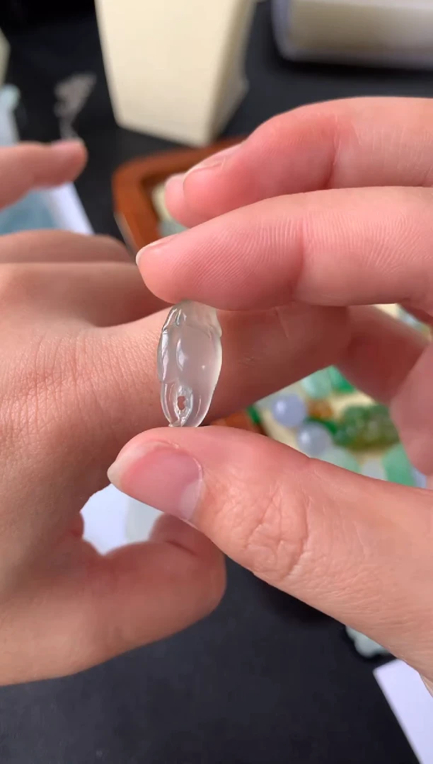 【闪购商品】定制翡翠未镶嵌翡翠