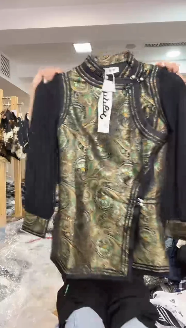 连衣裙       XL码      120-130斤