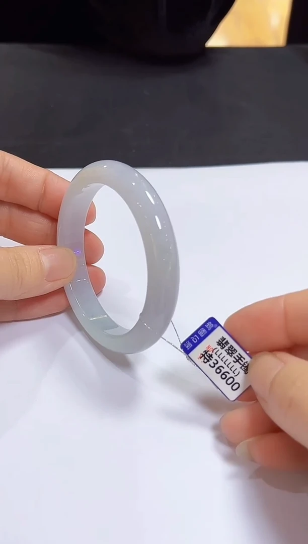 颈饰未镶嵌翡翠sz 54.5