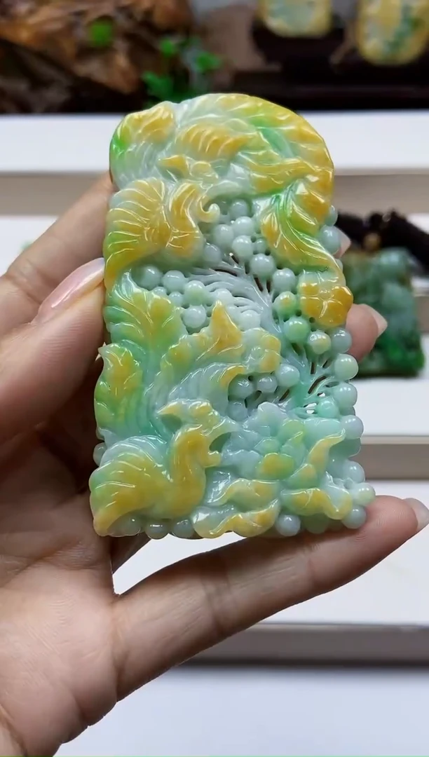 颈饰未镶嵌翡翠翡翠A货