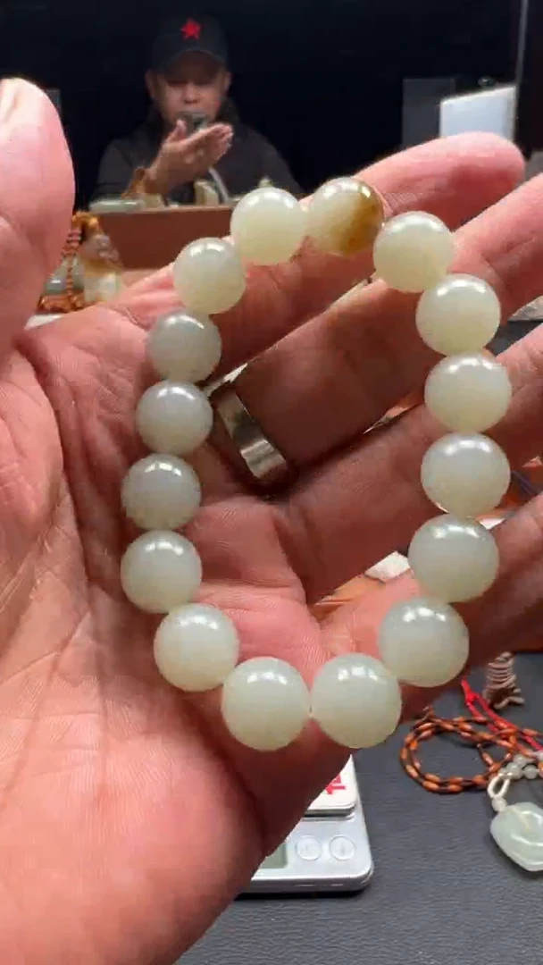 未镶嵌手链和田玉和田玉手串
