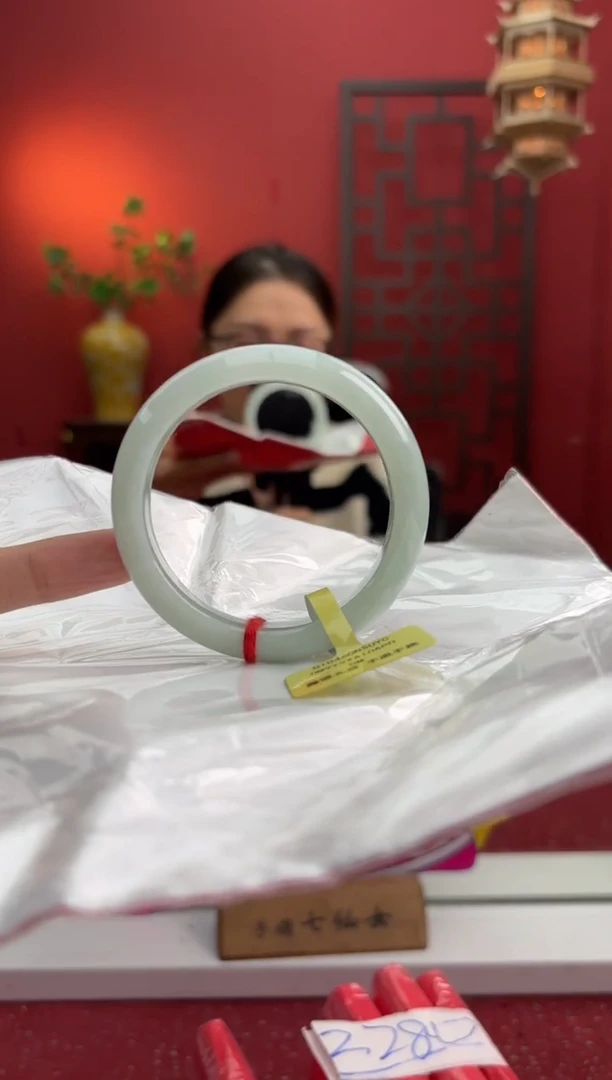 未镶嵌手镯翡翠翡翠手镯1