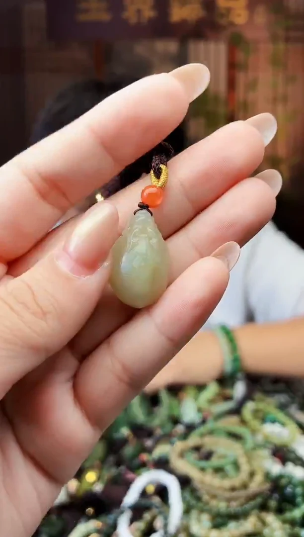 颈饰未镶嵌和田玉多样性发货拍一发一