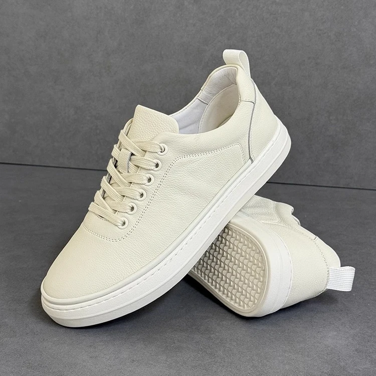 轻奢板鞋2025新款春秋皮面透气小白鞋简约百搭男鞋厚底运动休闲鞋