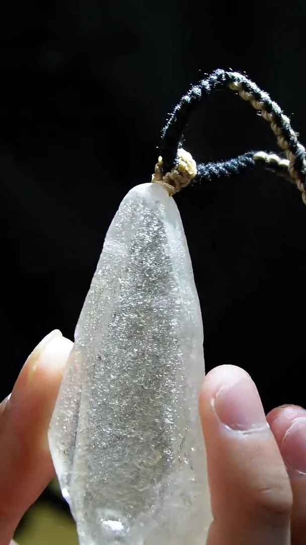 吊坠(赠链)未镶嵌水晶水晶