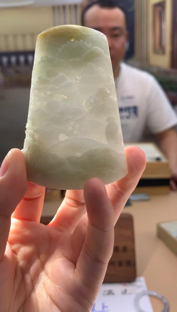 颈饰未镶嵌翡翠翡翠挂件 多样性发一件