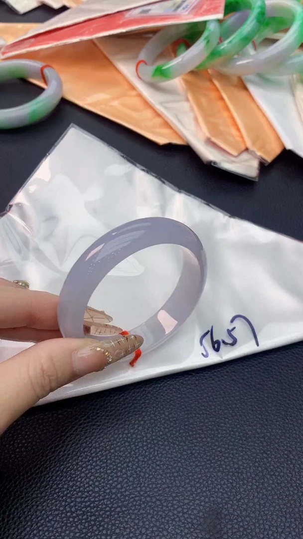 未镶嵌手镯翡翠0668105316